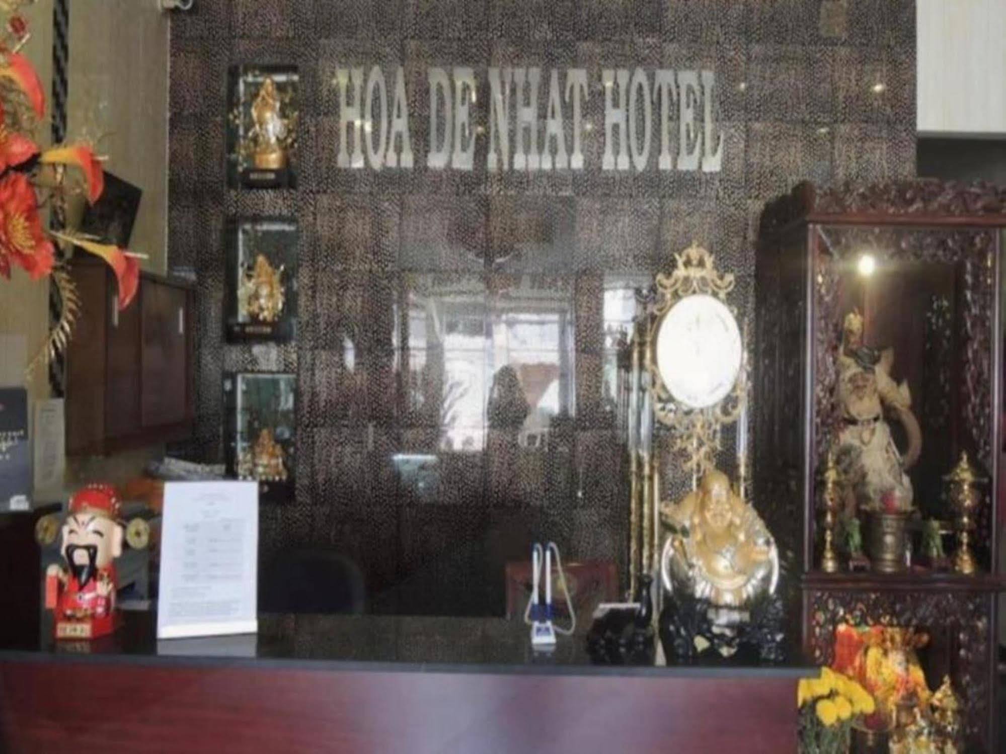 Hoa De Nhat Khách sạn TP. Hồ Chí Minh