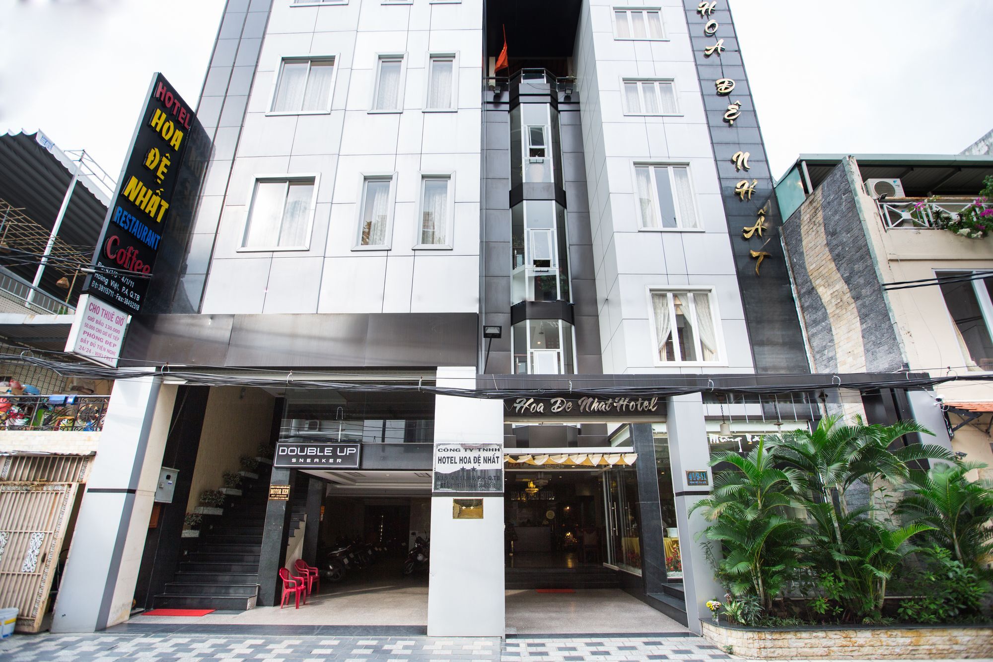 होटल Hoa De Nhat Hotel- San Bay Tan Son Nhat Ho Chi Minh City